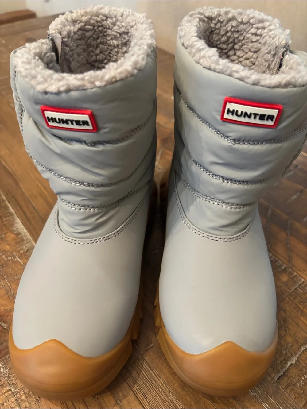 Hunter Kids Grey Winter Boots with Tan Sole and Red Logo Patch
